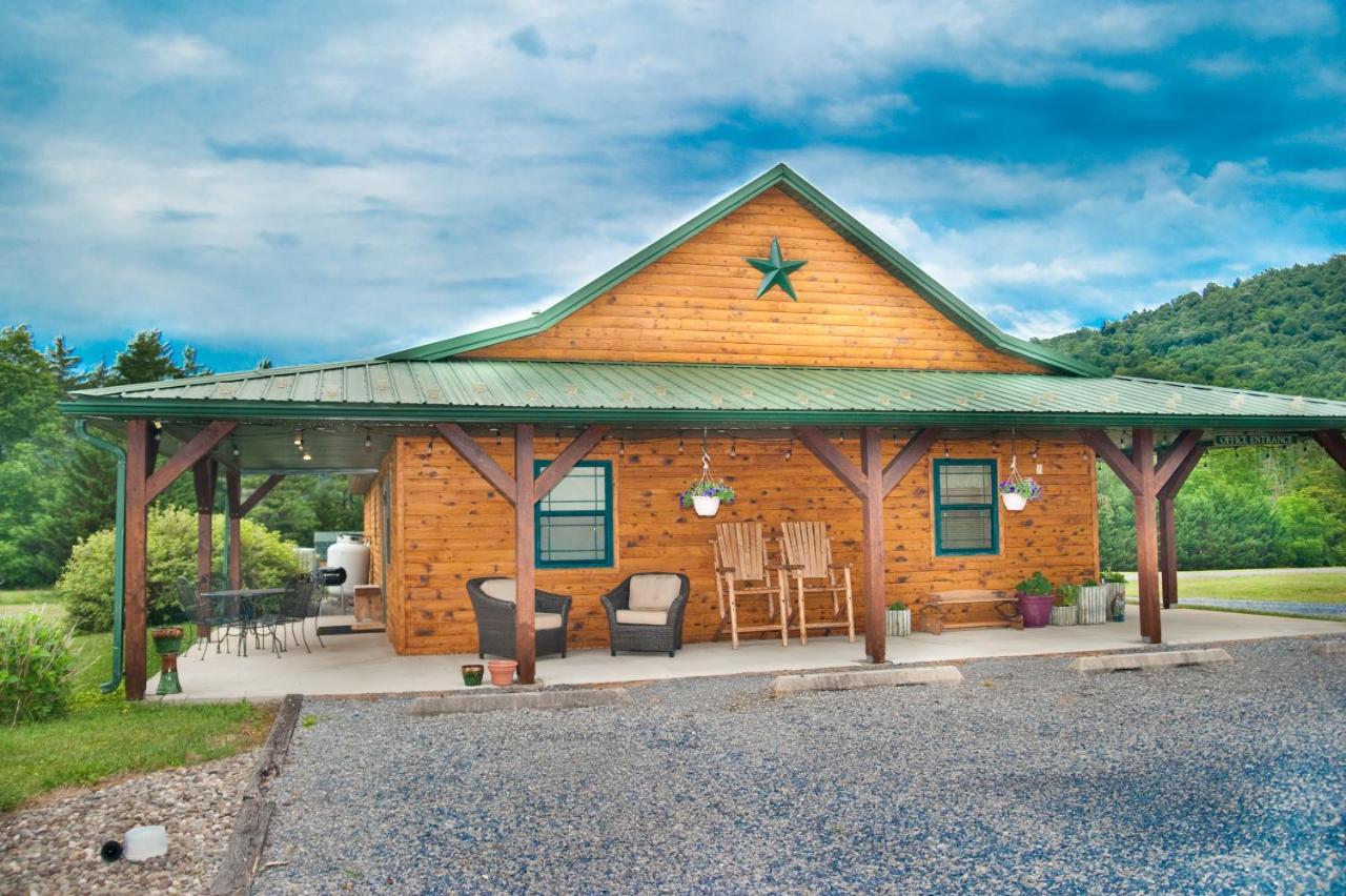 7Cs Lodging Flintstone エクステリア 写真